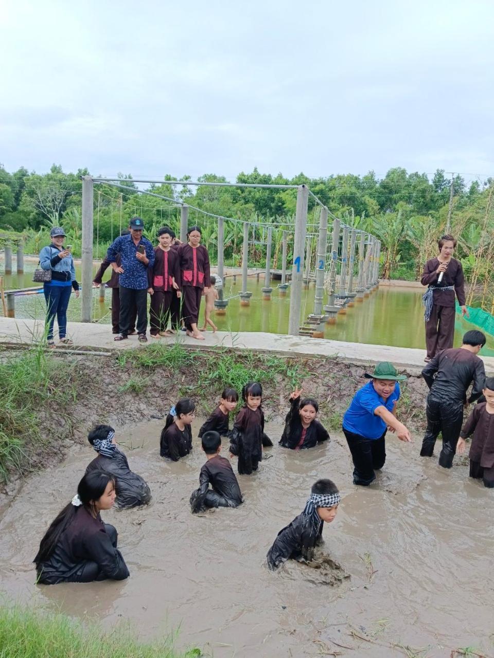 Bungalow - Farmstay Hoa Rung U Minh Cà Mau Kültér fotó